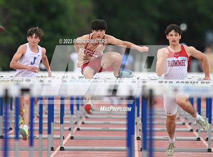 Thumbnail 3 in Brother Martin "Chubby Marks" Relays (Track Events) photogallery.