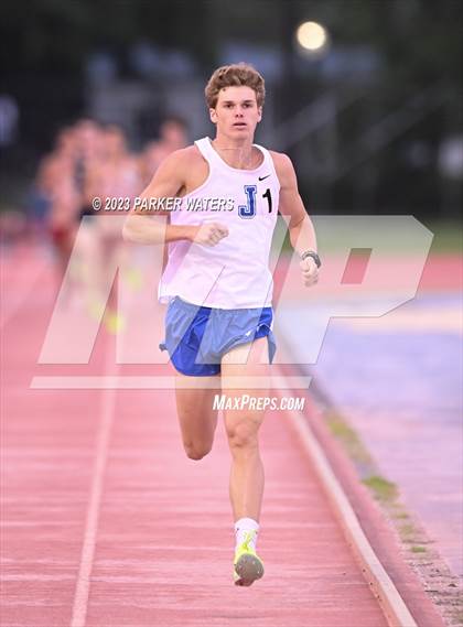 Thumbnail 1 in Brother Martin "Chubby Marks" Relays (Track Events) photogallery.