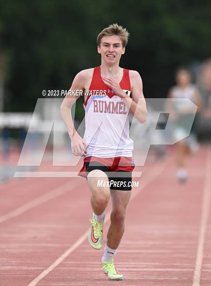 Thumbnail 1 in Brother Martin "Chubby Marks" Relays (Track Events) photogallery.