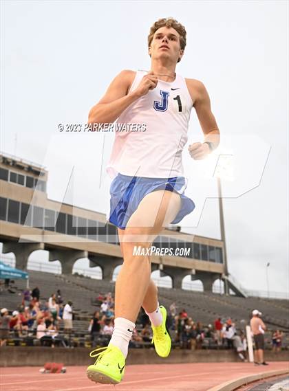 Thumbnail 3 in Brother Martin "Chubby Marks" Relays (Track Events) photogallery.