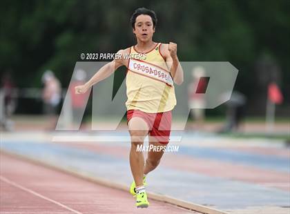 Thumbnail 1 in Brother Martin "Chubby Marks" Relays (Track Events) photogallery.