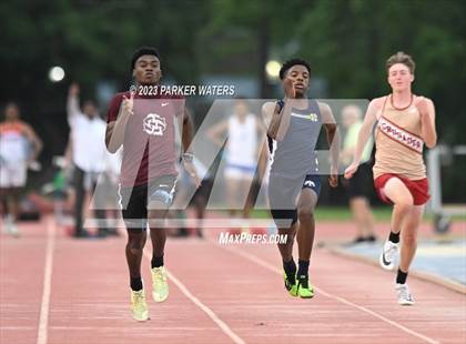 Thumbnail 3 in Brother Martin "Chubby Marks" Relays (Track Events) photogallery.