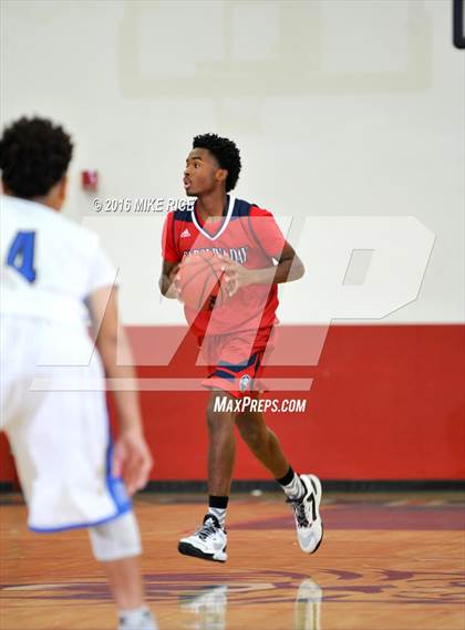 Thumbnail 2 in Carolina Day vs Greenville Tech Charter (WNC Holiday Classic) photogallery.