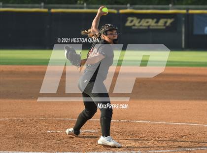 Thumbnail 3 in Esperanza vs. Roosevelt (CIF-SS D1 Final) photogallery.