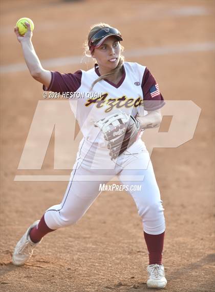 Thumbnail 2 in Esperanza vs. Roosevelt (CIF-SS D1 Final) photogallery.