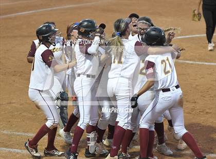 Thumbnail 1 in Esperanza vs. Roosevelt (CIF-SS D1 Final) photogallery.