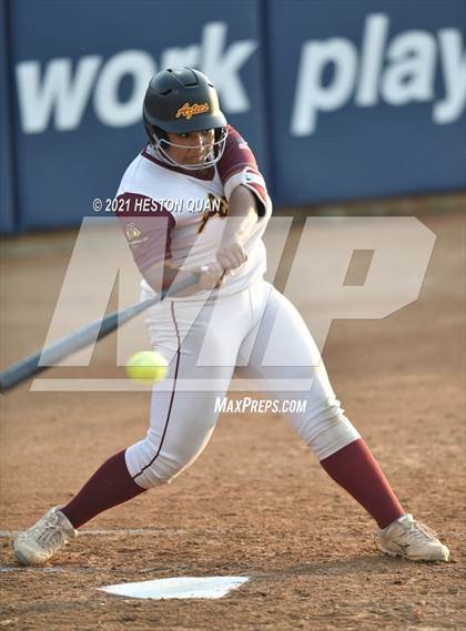 Thumbnail 1 in Esperanza vs. Roosevelt (CIF-SS D1 Final) photogallery.