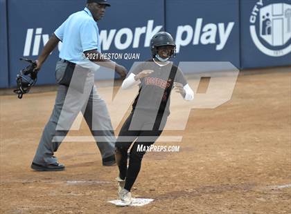 Thumbnail 3 in Esperanza vs. Roosevelt (CIF-SS D1 Final) photogallery.