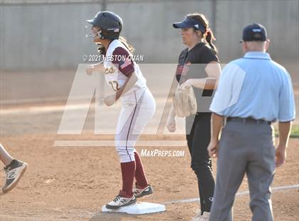 Thumbnail 3 in Esperanza vs. Roosevelt (CIF-SS D1 Final) photogallery.
