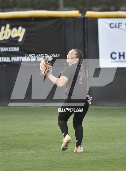 Thumbnail 2 in Esperanza vs. Roosevelt (CIF-SS D1 Final) photogallery.