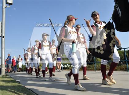 Thumbnail 1 in Esperanza vs. Roosevelt (CIF-SS D1 Final) photogallery.