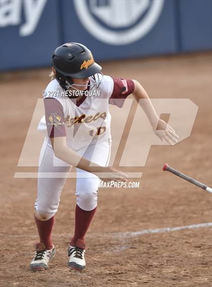 Thumbnail 2 in Esperanza vs. Roosevelt (CIF-SS D1 Final) photogallery.