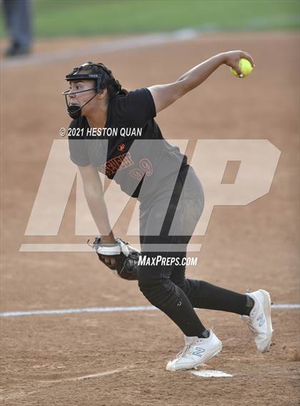 Thumbnail 2 in Esperanza vs. Roosevelt (CIF-SS D1 Final) photogallery.