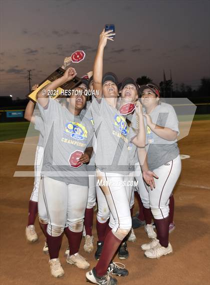 Thumbnail 1 in Esperanza vs. Roosevelt (CIF-SS D1 Final) photogallery.