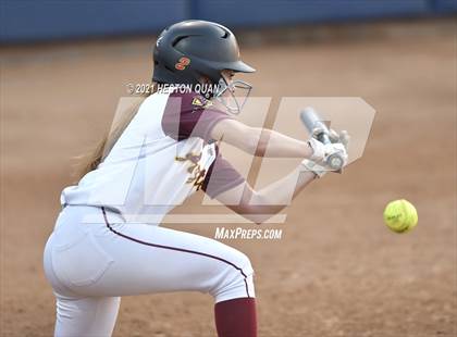 Thumbnail 3 in Esperanza vs. Roosevelt (CIF-SS D1 Final) photogallery.