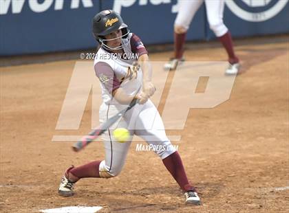 Thumbnail 2 in Esperanza vs. Roosevelt (CIF-SS D1 Final) photogallery.