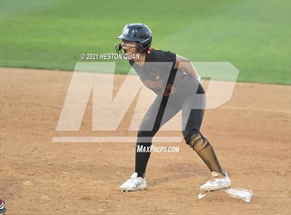 Thumbnail 3 in Esperanza vs. Roosevelt (CIF-SS D1 Final) photogallery.