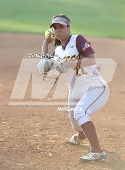 Thumbnail 1 in Esperanza vs. Roosevelt (CIF-SS D1 Final) photogallery.