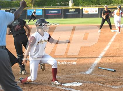 Thumbnail 2 in Esperanza vs. Roosevelt (CIF-SS D1 Final) photogallery.