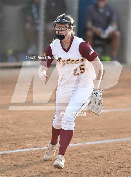 Thumbnail 3 in Esperanza vs. Roosevelt (CIF-SS D1 Final) photogallery.