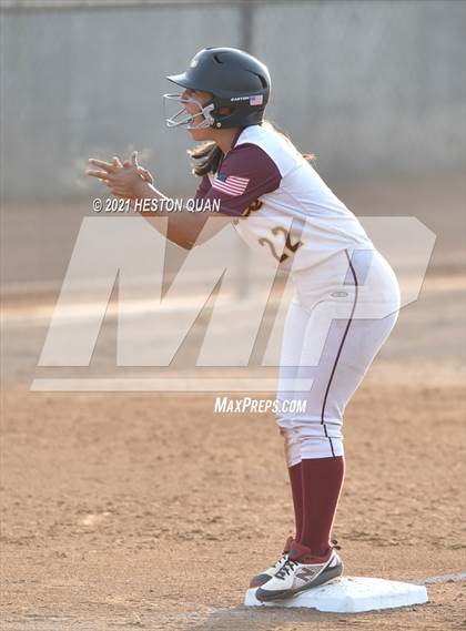 Thumbnail 2 in Esperanza vs. Roosevelt (CIF-SS D1 Final) photogallery.