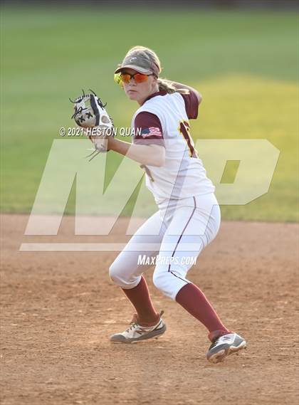Thumbnail 1 in Esperanza vs. Roosevelt (CIF-SS D1 Final) photogallery.