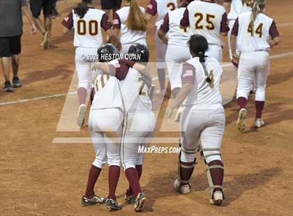 Thumbnail 2 in Esperanza vs. Roosevelt (CIF-SS D1 Final) photogallery.