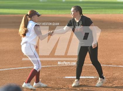 Thumbnail 2 in Esperanza vs. Roosevelt (CIF-SS D1 Final) photogallery.