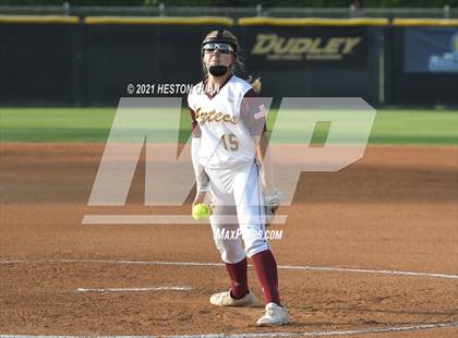 Thumbnail 2 in Esperanza vs. Roosevelt (CIF-SS D1 Final) photogallery.