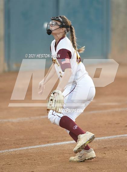 Thumbnail 2 in Esperanza vs. Roosevelt (CIF-SS D1 Final) photogallery.