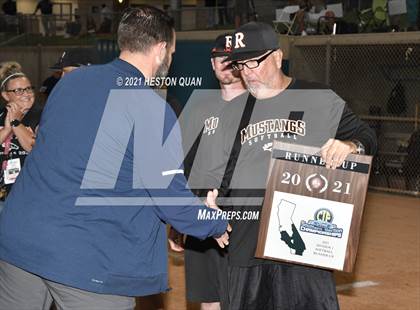 Thumbnail 2 in Esperanza vs. Roosevelt (CIF-SS D1 Final) photogallery.