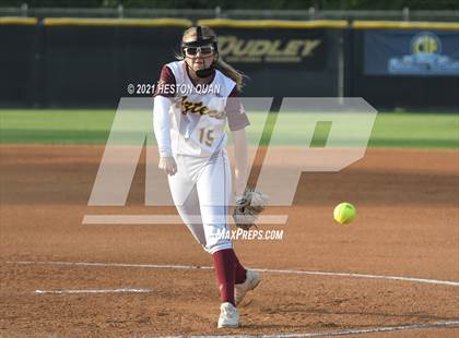 Thumbnail 3 in Esperanza vs. Roosevelt (CIF-SS D1 Final) photogallery.