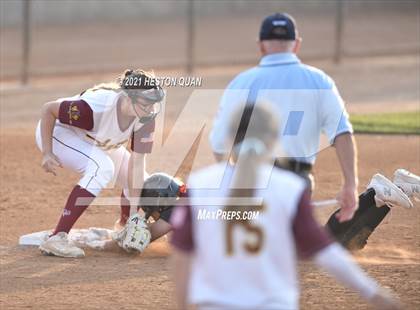 Thumbnail 1 in Esperanza vs. Roosevelt (CIF-SS D1 Final) photogallery.