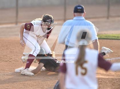 Thumbnail 2 in Esperanza vs. Roosevelt (CIF-SS D1 Final) photogallery.