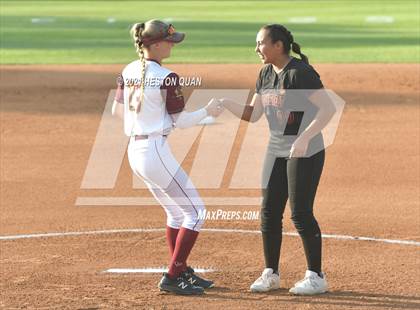 Thumbnail 3 in Esperanza vs. Roosevelt (CIF-SS D1 Final) photogallery.
