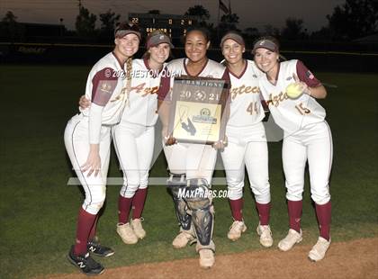 Thumbnail 1 in Esperanza vs. Roosevelt (CIF-SS D1 Final) photogallery.