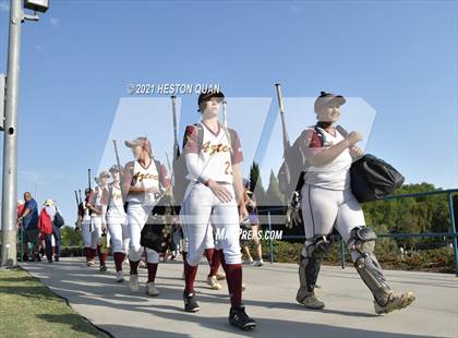 Thumbnail 1 in Esperanza vs. Roosevelt (CIF-SS D1 Final) photogallery.