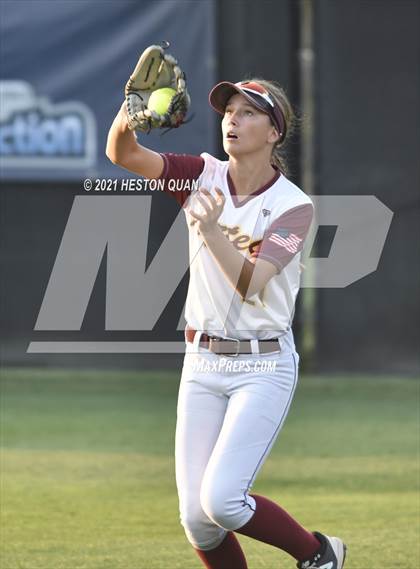 Thumbnail 3 in Esperanza vs. Roosevelt (CIF-SS D1 Final) photogallery.