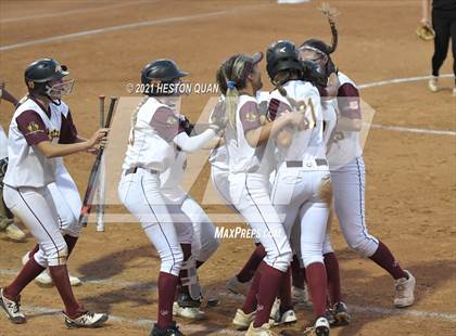 Thumbnail 1 in Esperanza vs. Roosevelt (CIF-SS D1 Final) photogallery.