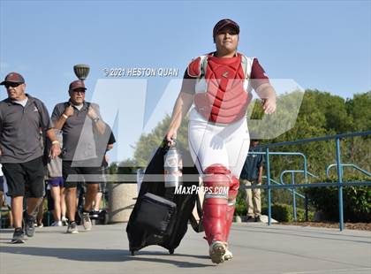 Thumbnail 3 in Esperanza vs. Roosevelt (CIF-SS D1 Final) photogallery.