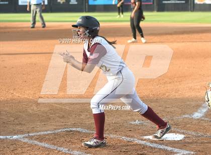 Thumbnail 2 in Esperanza vs. Roosevelt (CIF-SS D1 Final) photogallery.