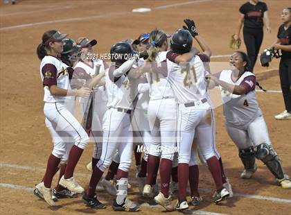 Thumbnail 1 in Esperanza vs. Roosevelt (CIF-SS D1 Final) photogallery.