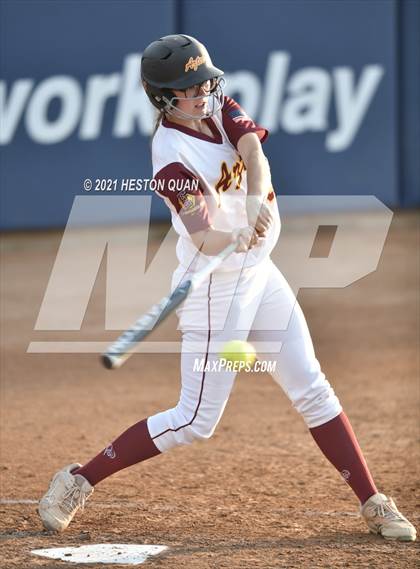Thumbnail 1 in Esperanza vs. Roosevelt (CIF-SS D1 Final) photogallery.