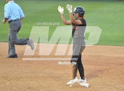 Thumbnail 1 in Esperanza vs. Roosevelt (CIF-SS D1 Final) photogallery.