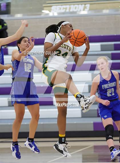 Thumbnail 1 in Fremont vs. DeSoto (Utah Holiday Hoopfest) photogallery.