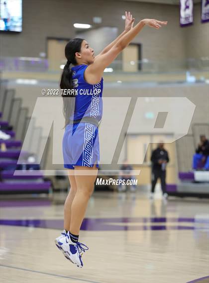 Thumbnail 2 in Fremont vs. DeSoto (Utah Holiday Hoopfest) photogallery.