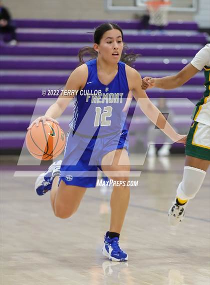 Thumbnail 3 in Fremont vs. DeSoto (Utah Holiday Hoopfest) photogallery.