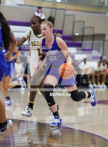 Thumbnail 1 in Fremont vs. DeSoto (Utah Holiday Hoopfest) photogallery.