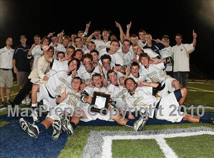 Thumbnail 2 in Torrey Pines vs. La Costa Canyon (CIF San Diego Finals) photogallery.