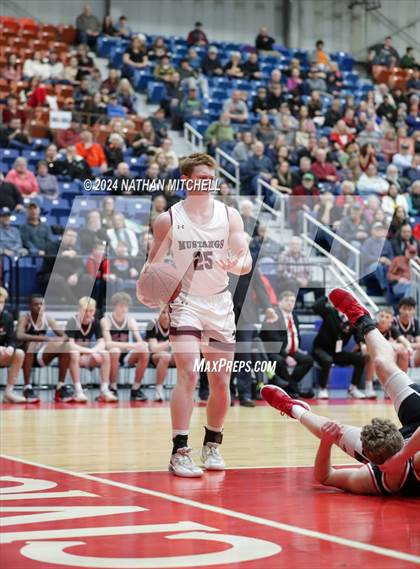 Thumbnail 1 in Hall-Dale vs. Monmouth Academy (MPA Class C Semifinal) photogallery.